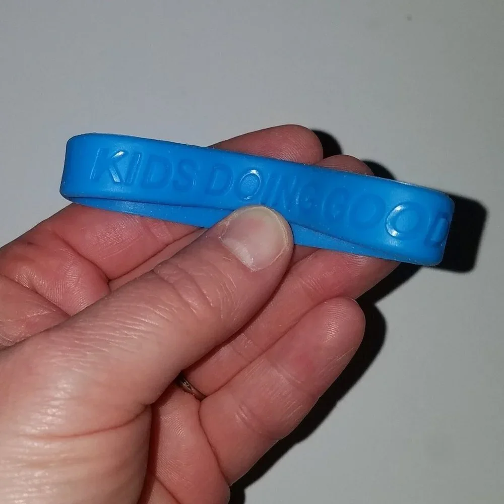 Quaker Kids Doing Good Party Supplies Favors Kit Bracelets Certificates Tattoos